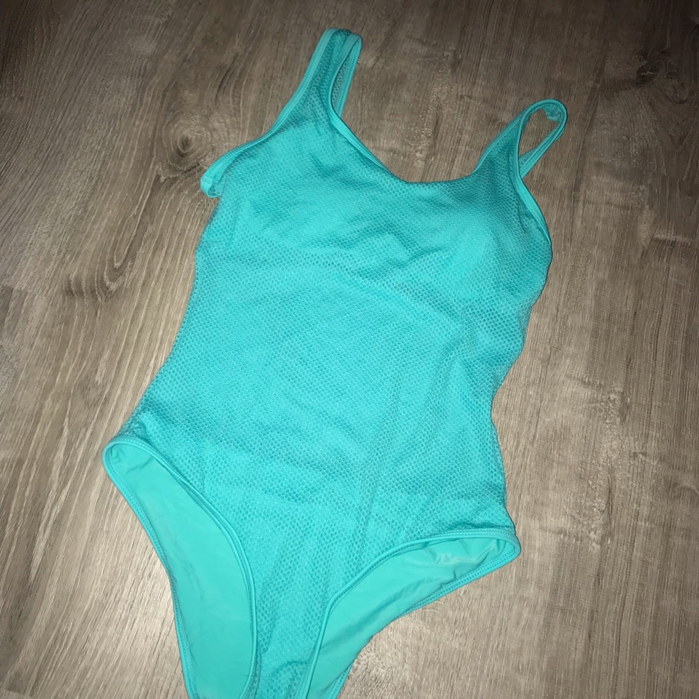 One piece bathing suit